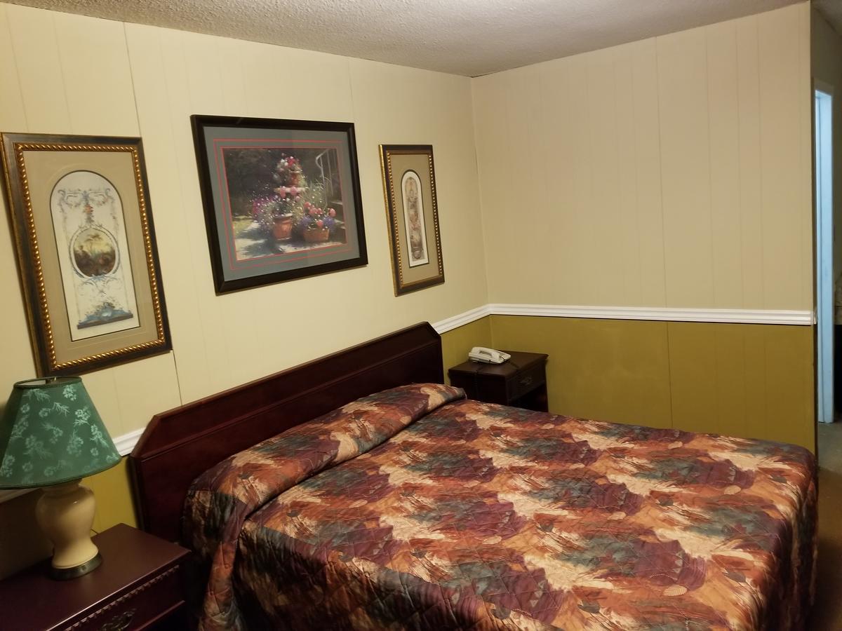 Twin Oaks Motel Orono Exteriér fotografie